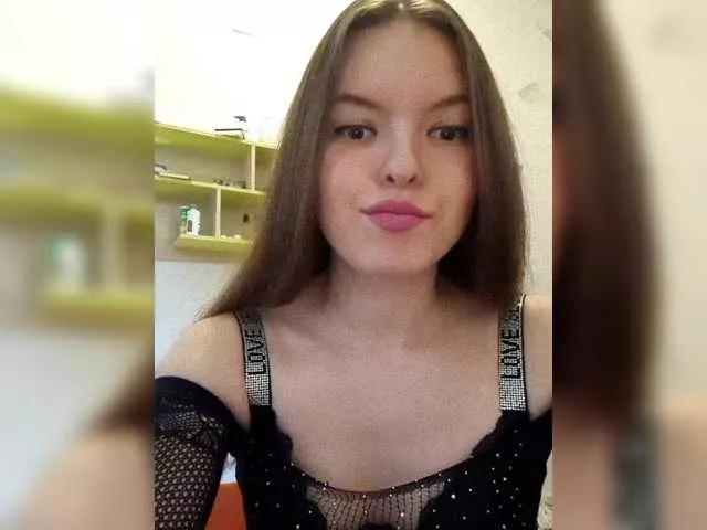 Offline Lady-Caroline on BongaCams