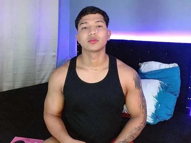 Offline latihotlove on BongaCams