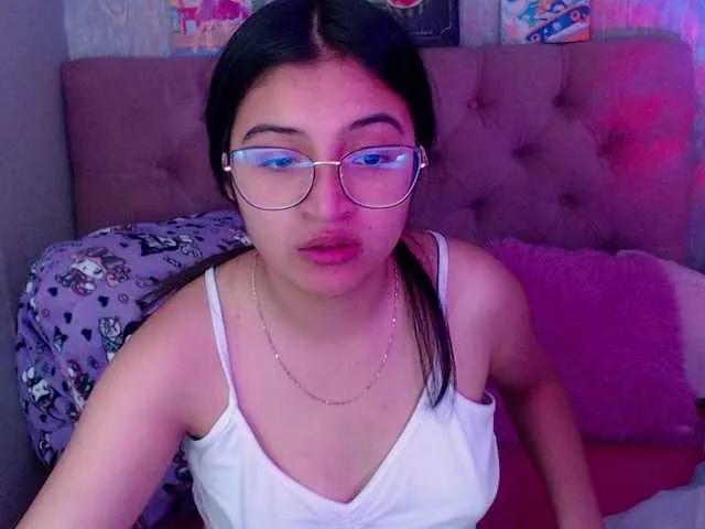Freechat laurenelove on BongaCams