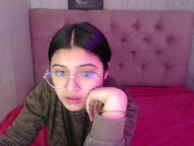 Freechat laurenelove on BongaCams