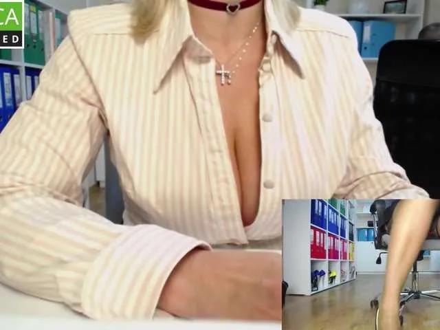 Offline legsoffice on BongaCams