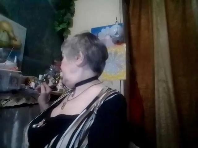 Freechat lelaniy on BongaCams