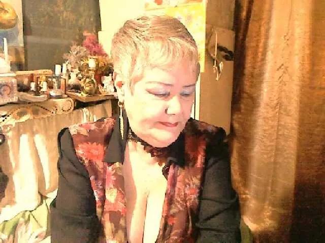 Freechat lelaniy on BongaCams