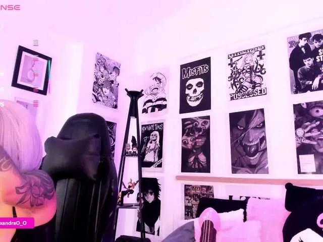 Offline Lexyjoyce on BongaCams