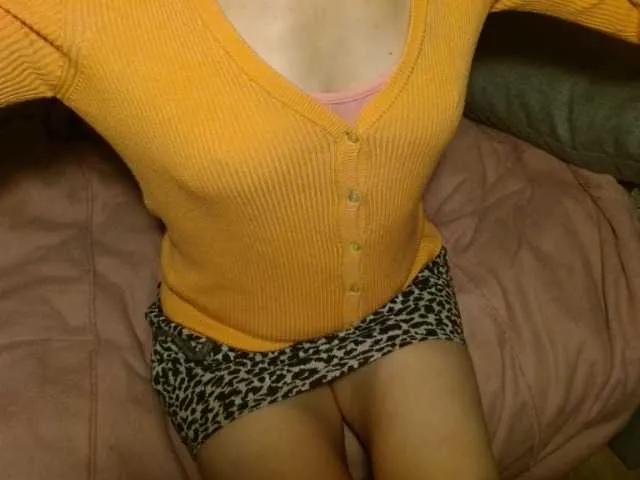 Offline LorraineOSun on BongaCams