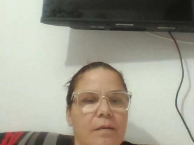 Offline lucianamaster on BongaCams