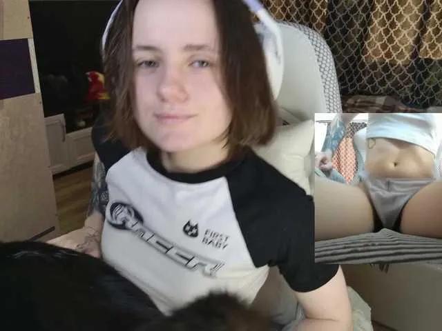 Offline LunaL0ve on BongaCams