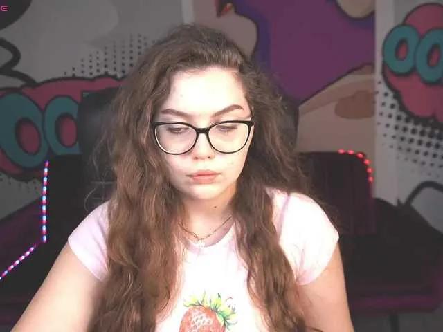 Offline LuxSopphia on BongaCams