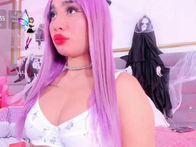 Offline MandyWester on BongaCams