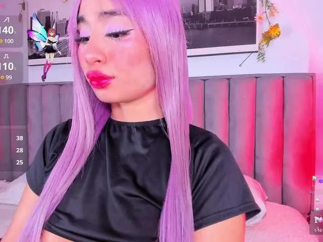 Offline MandyWester on BongaCams