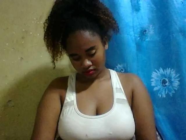 Offline Marie121 on BongaCams