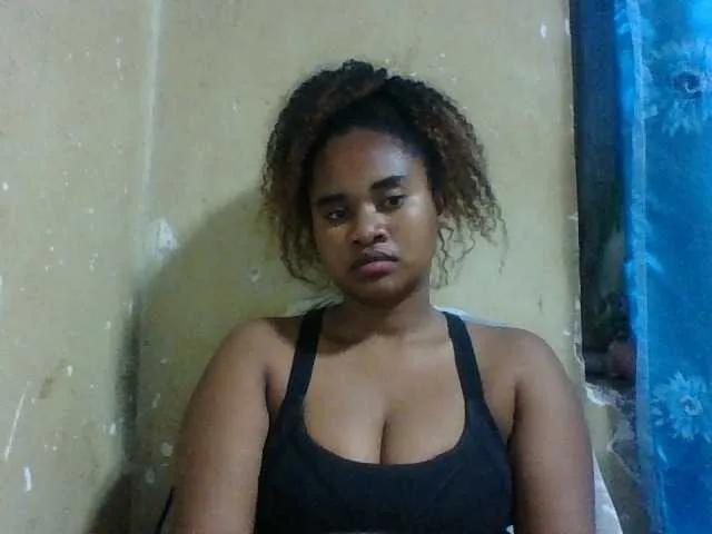 Offline Marie121 on BongaCams