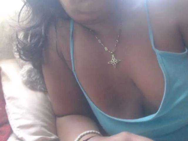 Offline Meganny2023 on BongaCams