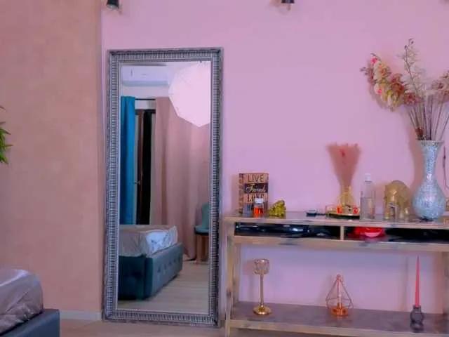 Offline MichelleReys on BongaCams