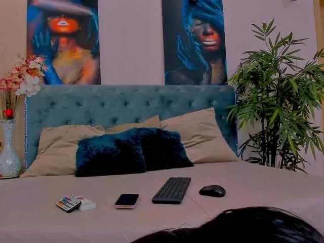 Offline MichelleReys on BongaCams