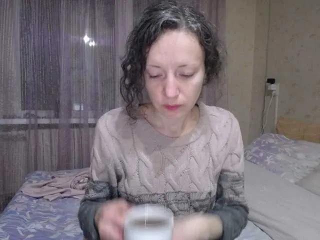 Offline Mint-Lime on BongaCams