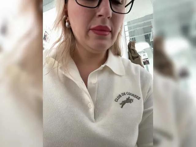 Miss-Fetish's avatar