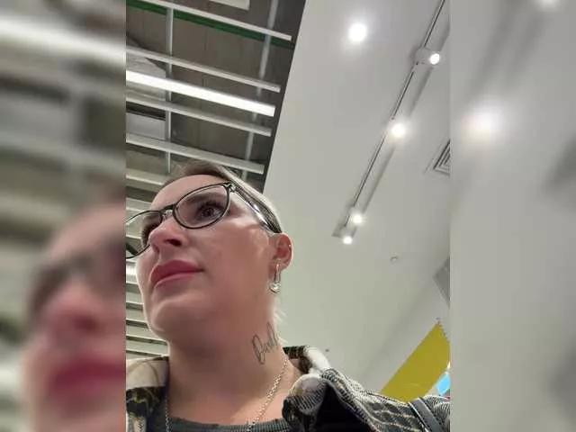 Offline Miss-Fetish on BongaCams