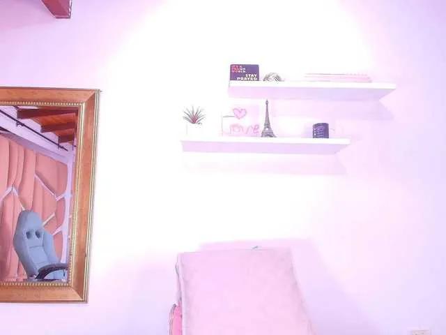 Offline naia-blesed on BongaCams