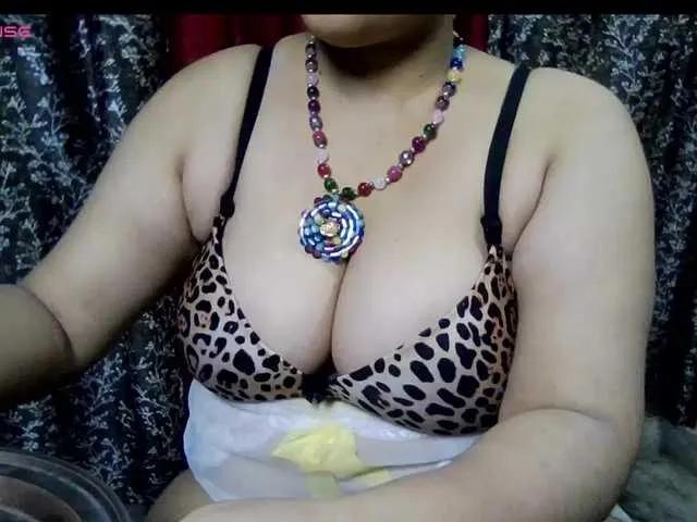 Freechat Naughtyladki on BongaCams