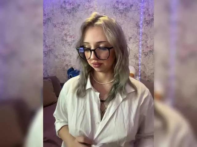 Freechat Nice-rats02 on BongaCams