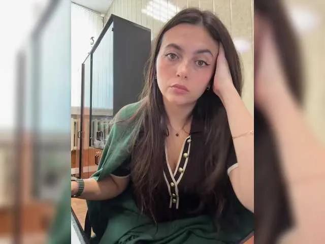 Offline NikkySecrets on BongaCams