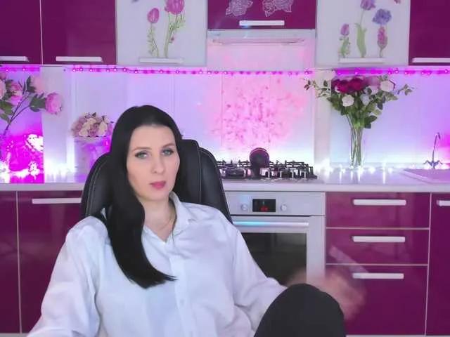 Offline Olivija2020 on BongaCams