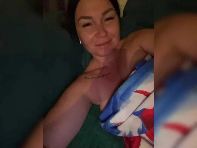 Offline Olli2431 on BongaCams