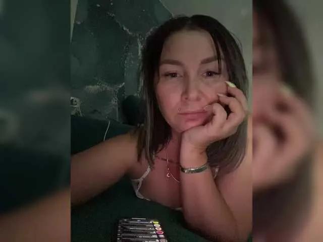 Offline Olli2431 on BongaCams