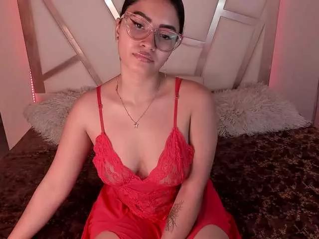Offline PaulinaBelush on BongaCams