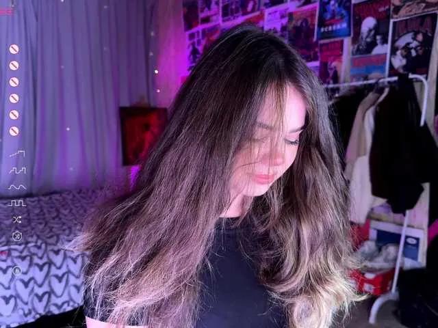 Offline PinkiRay on BongaCams