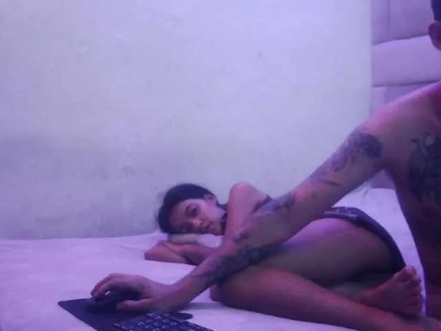 Offline pocahontasb1 on BongaCams