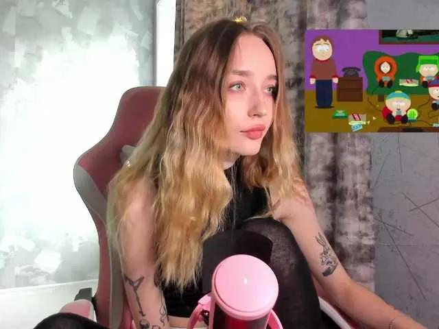 Freechat Polikinesis on BongaCams