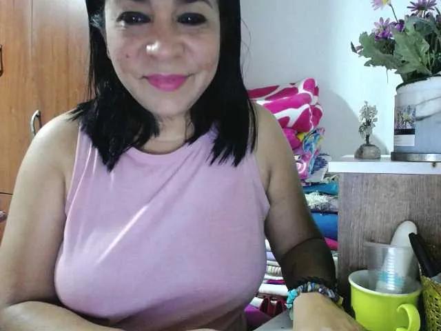 Offline pregnantsaraxxx on BongaCams