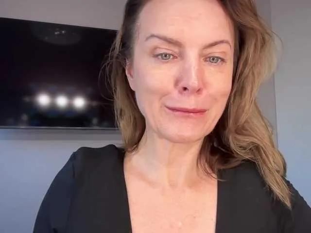 Offline RachelSweet on BongaCams