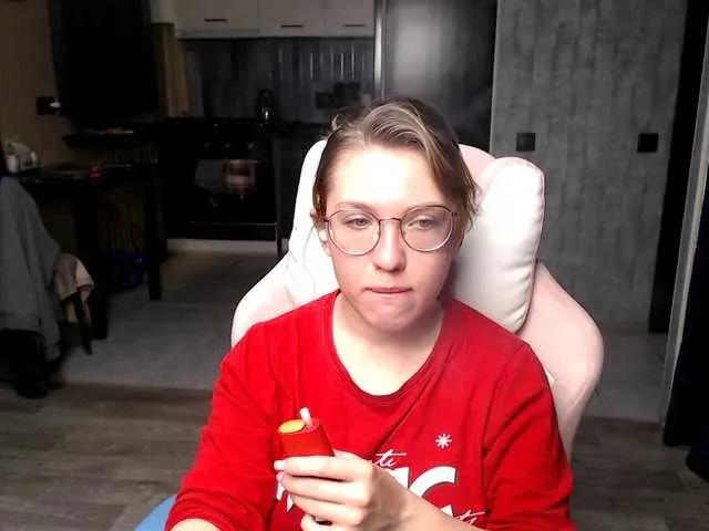 Freechat Regimasmile on BongaCams