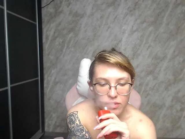 Freechat Regimasmile on BongaCams