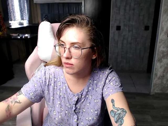 Freechat Regimasmile on BongaCams