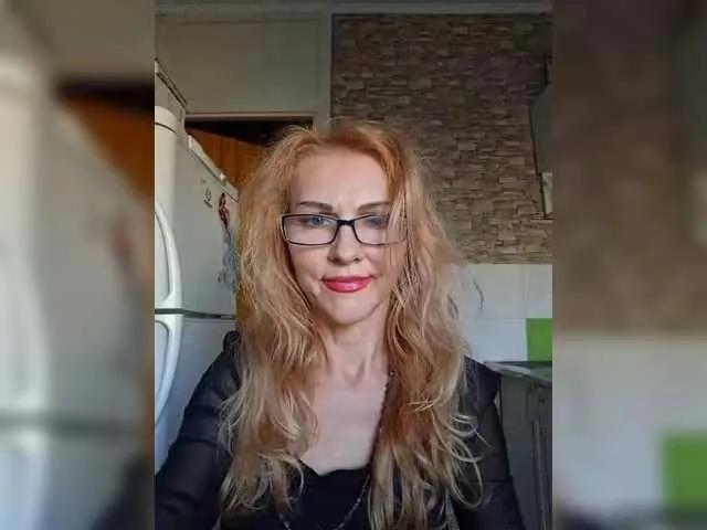 Offline Ritia on BongaCams