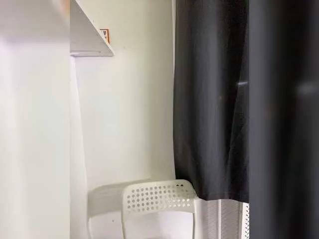 Offline Roksi-8 on BongaCams