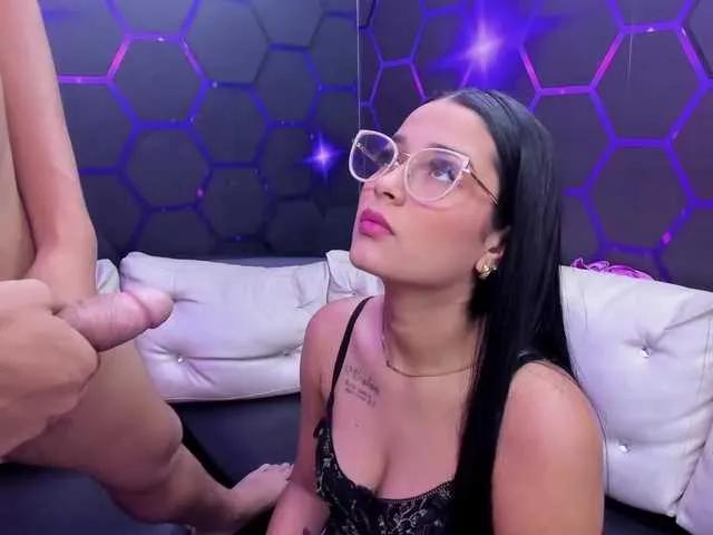 Offline room-kitty on BongaCams