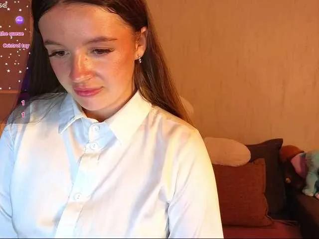 Freechat RosalineLov on BongaCams