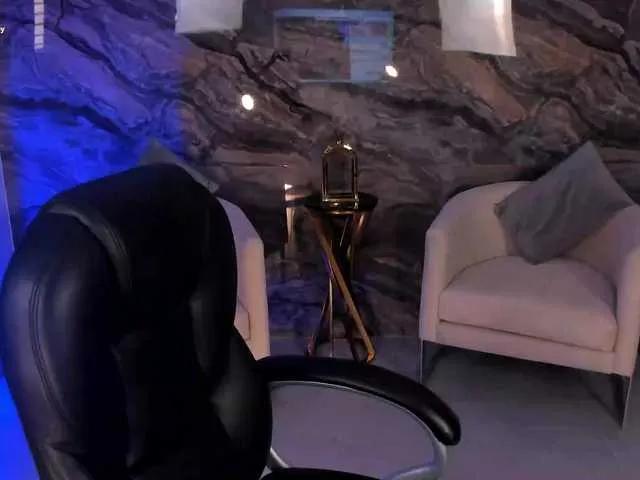 Offline RoseFerrera on BongaCams