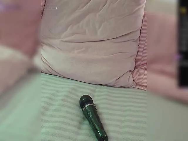 Freechat SallyeLeins on BongaCams