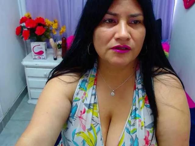 Offline salomex on BongaCams