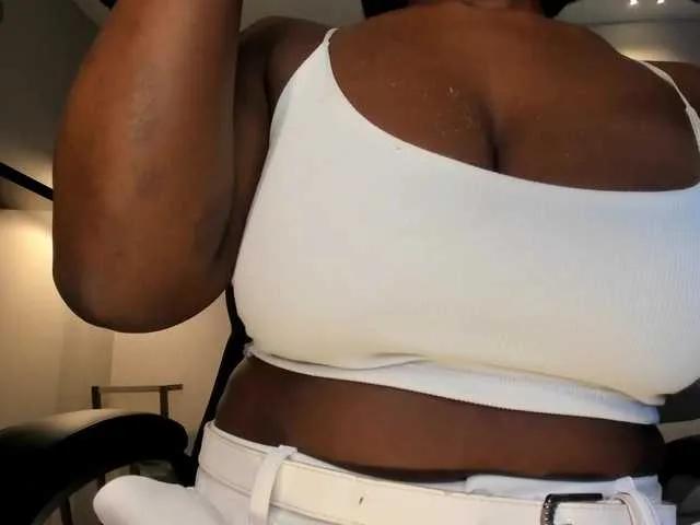 Offline SavannahStorm on BongaCams