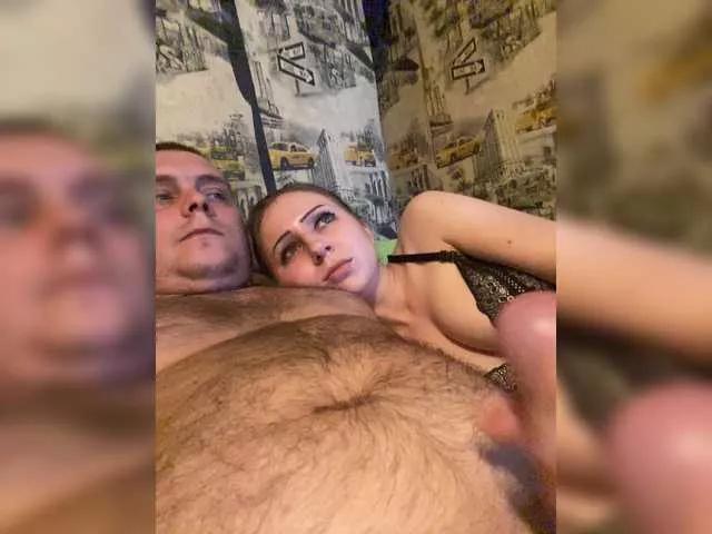 Offline Sexipara2096 on BongaCams