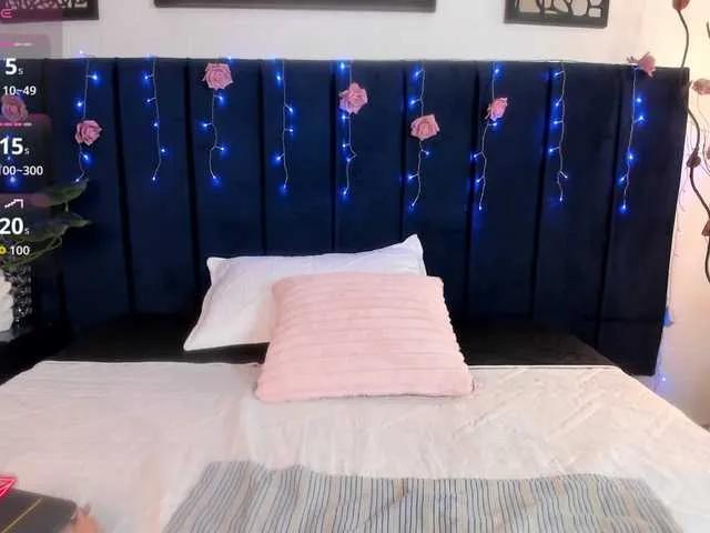 Sofia-boobs--'s avatar