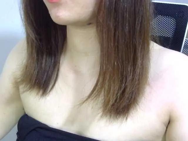 Offline Stella-869 on BongaCams