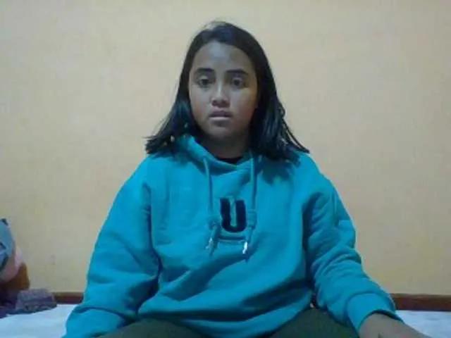 Offline SunsetMonica on BongaCams